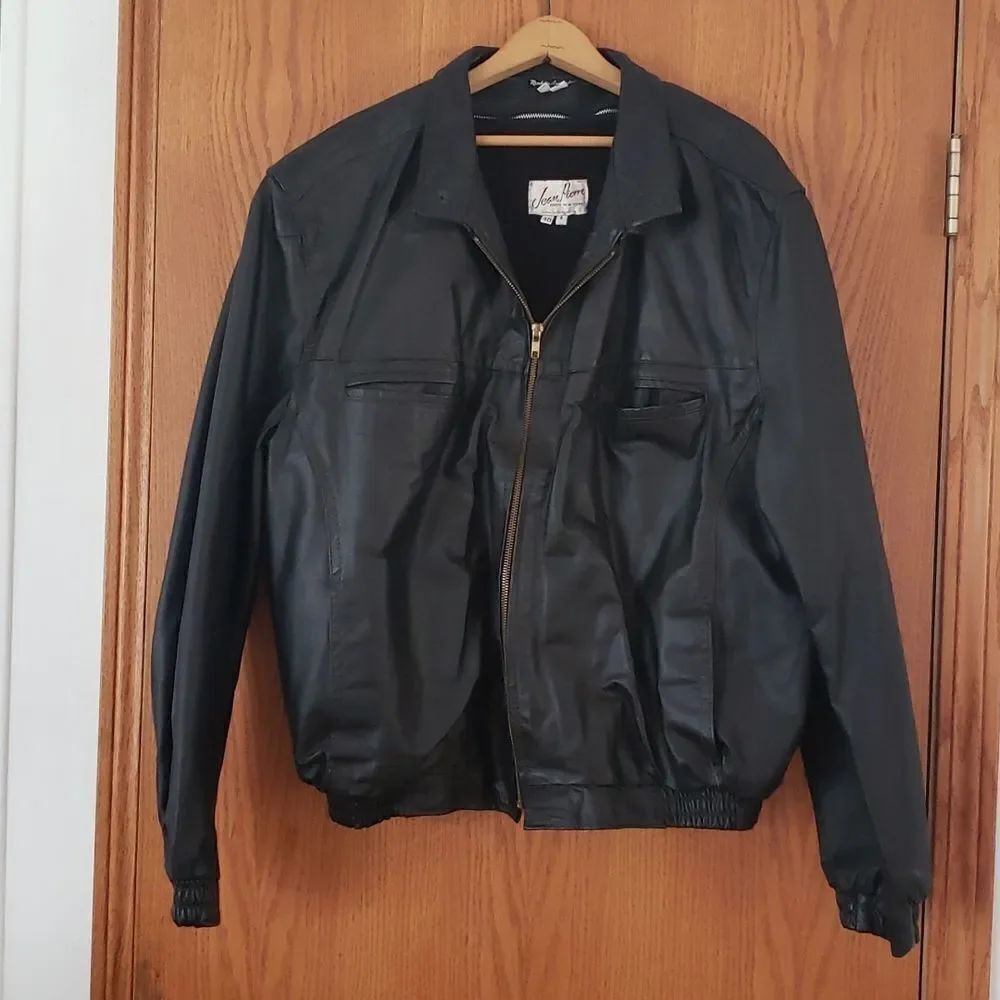 Vtg Jean Pierre Mens Biker Style Black Leather Jacket with Zip Out Liner Sz 48